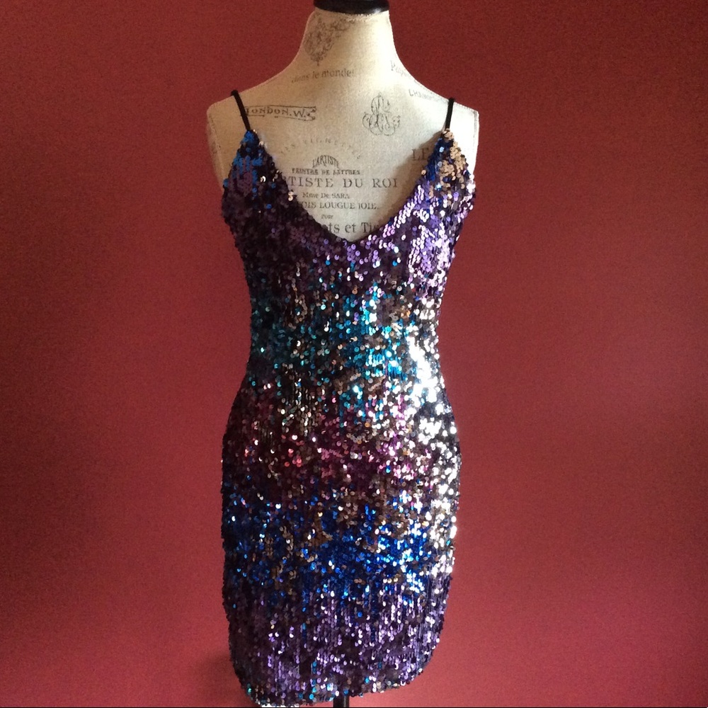Sequin Body con Dress